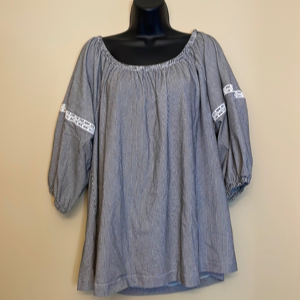 Lane Bryant pinstriped blouse 22/24